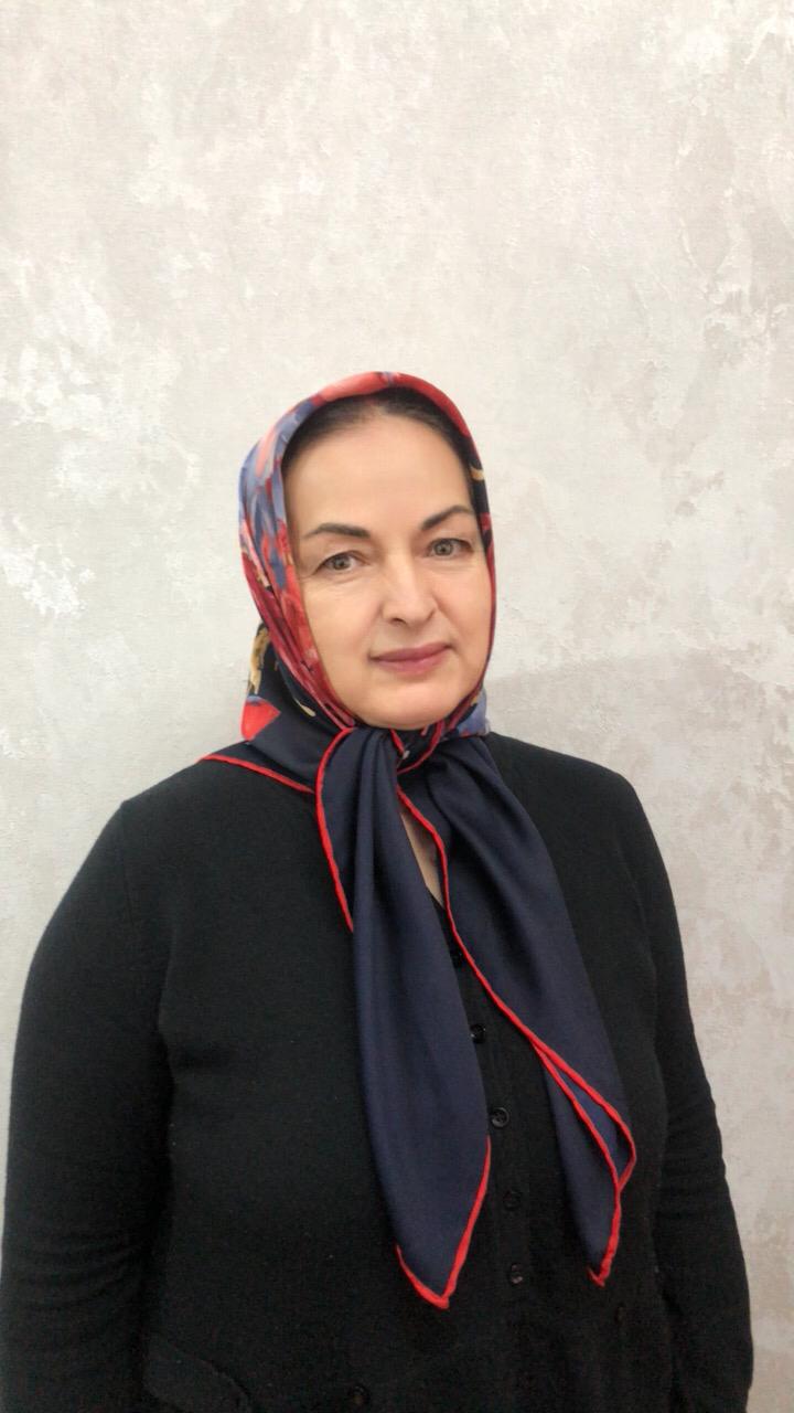 Абдуразакова Аминат Сурхаевна.